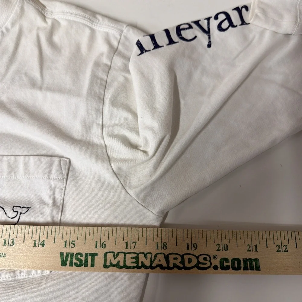 Vineyard Vines T-shirt Size S Mens Vintage Whale Long Sleeve Pocket White